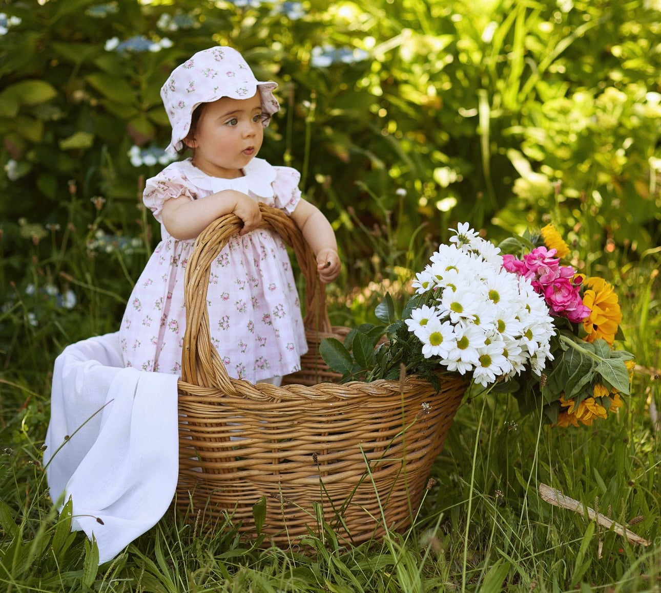 Deolinda girls pink floral dress & pant set