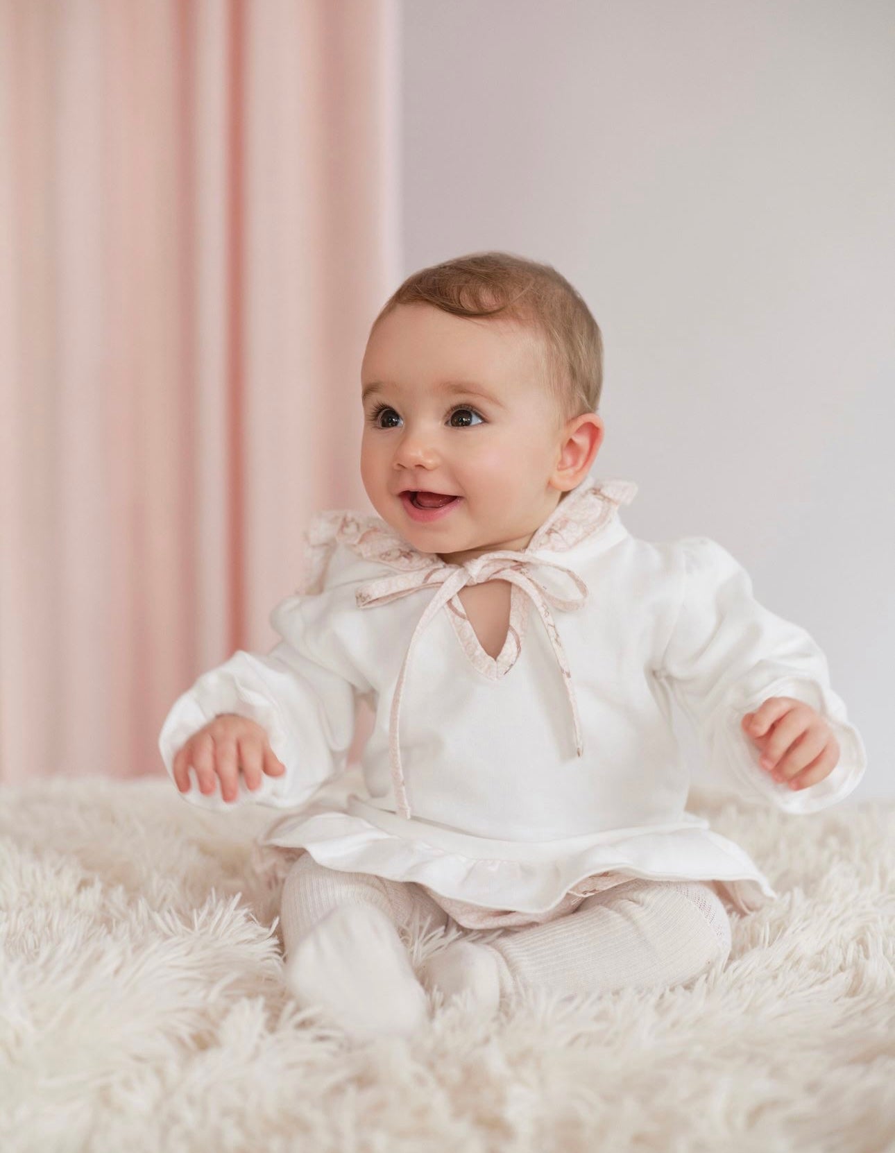 Deolinda pink rocking horse jumper & frilled pant set