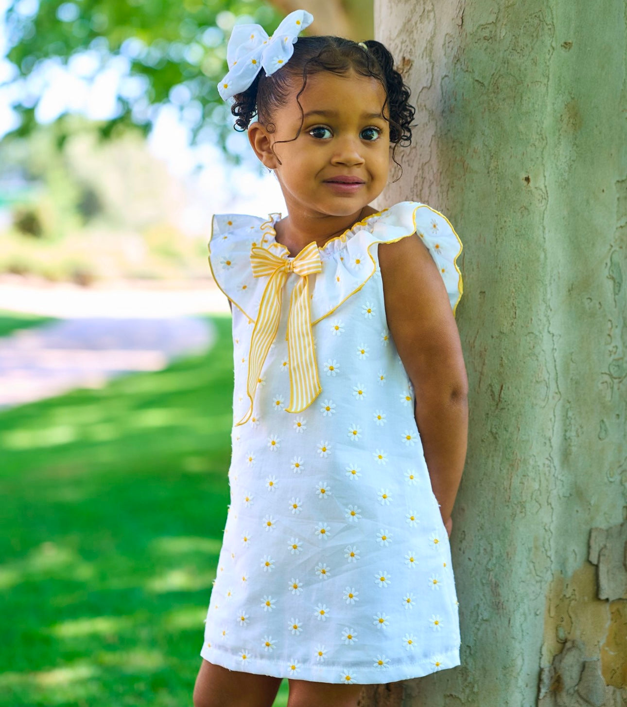 Rapife white & yellow daisy’s frilled bow dress