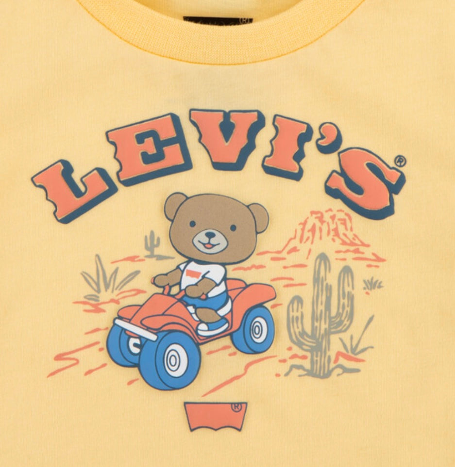 Levi’s yellow western bear T-shirt & denim short set