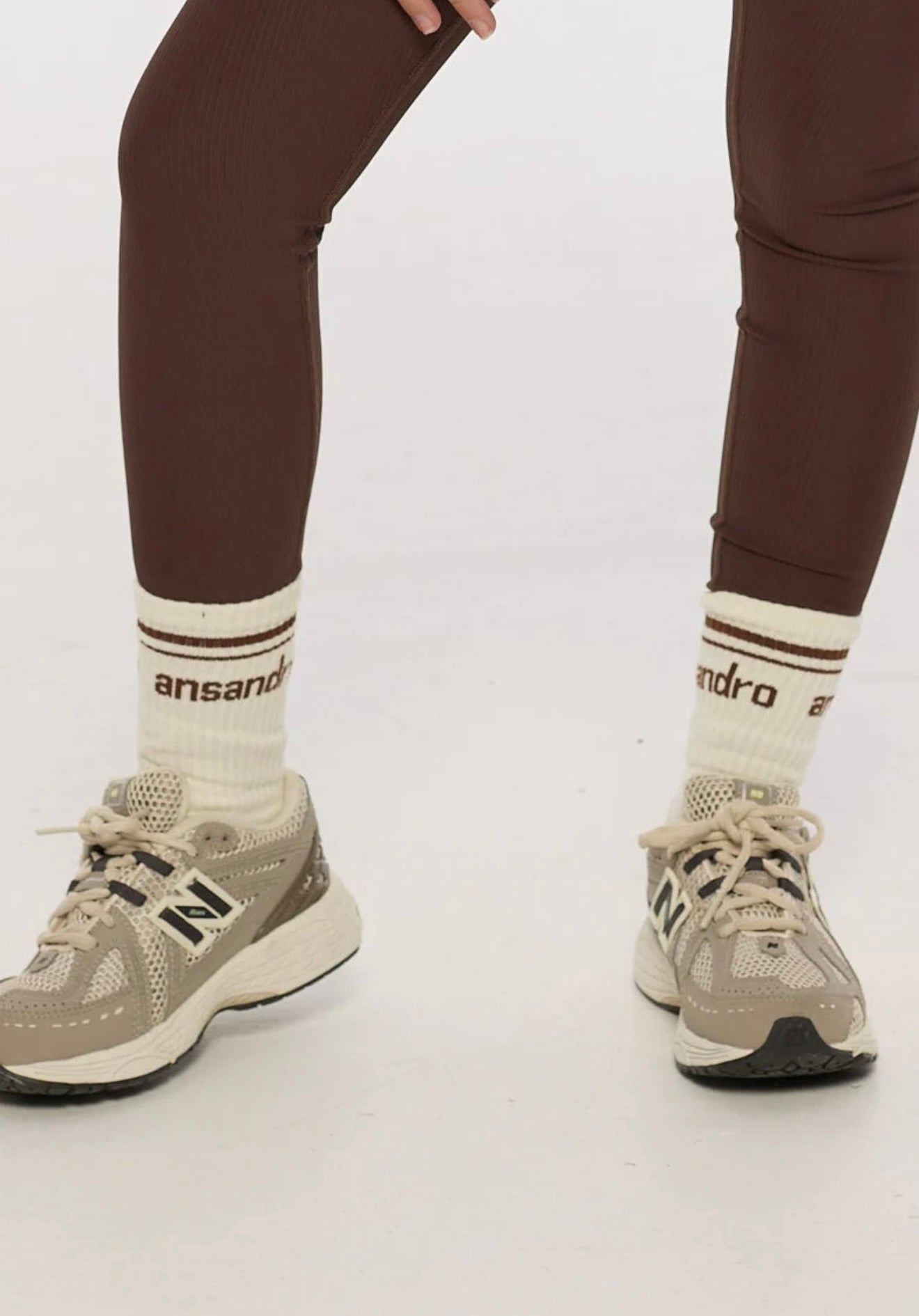 Ansandro chocolate half crew socks