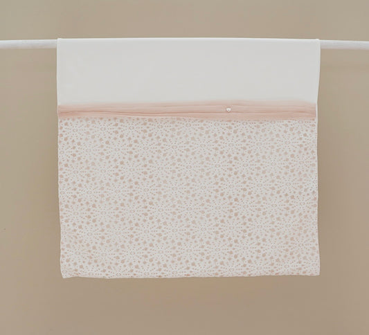 Ninnoah peach lace blanket