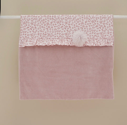 PRE ORDER - Ninnaoh pink leopard Pom-pom blanket