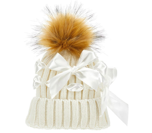 Monnalisa cream knitted bow pom Pom hat