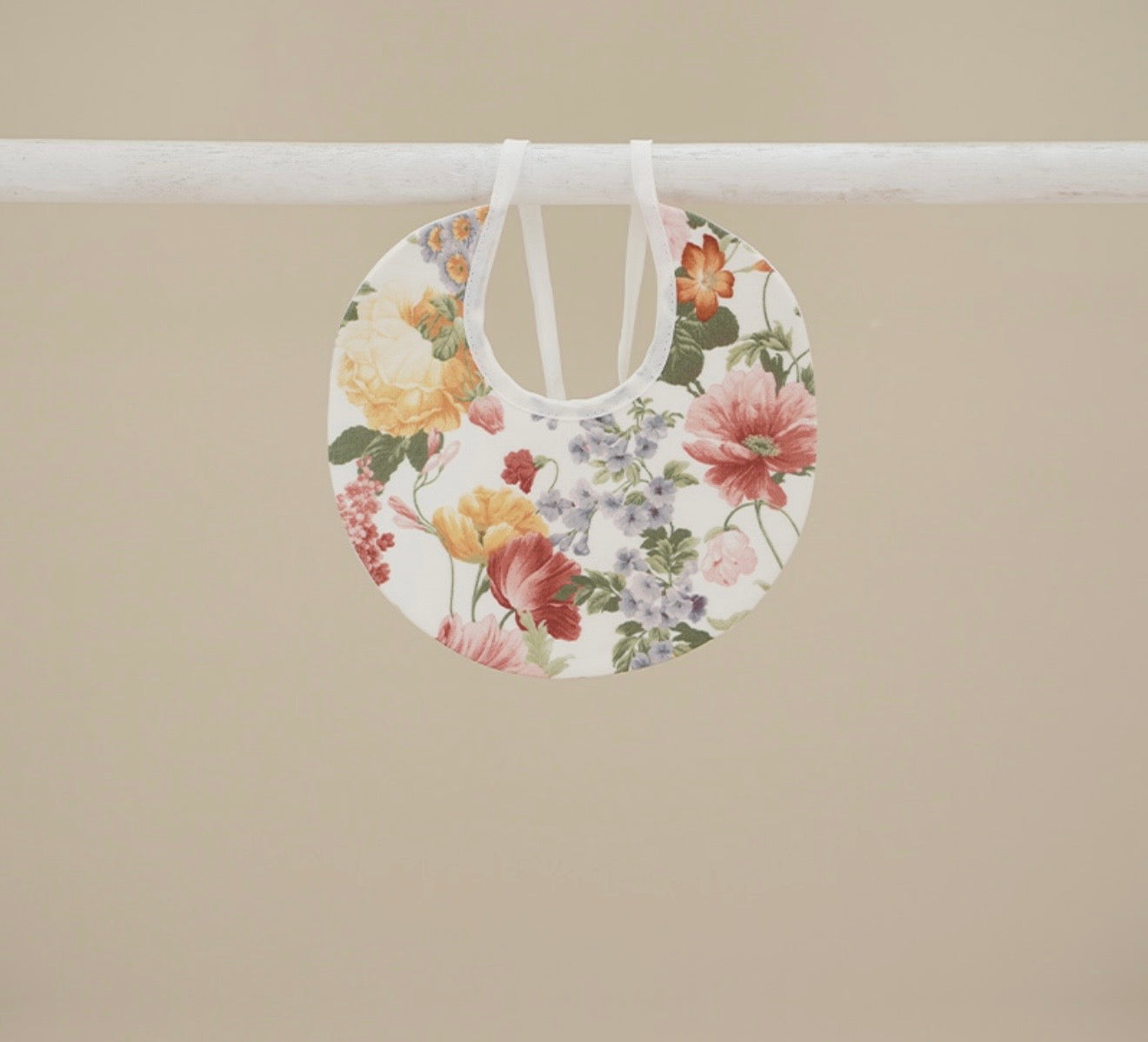 PRE ORDER - Ninnaoh multi roses bib